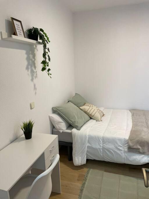 Juan Pantoja, Apartamento Para 2 En Metro Alvarado Мадрид Экстерьер фото